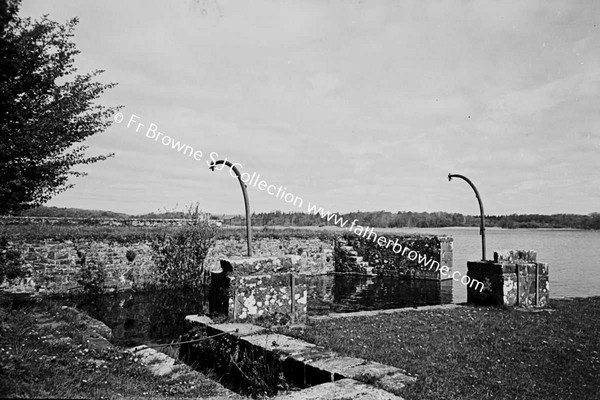 ROCKINGHAM HOUSE   THE HARBOUR